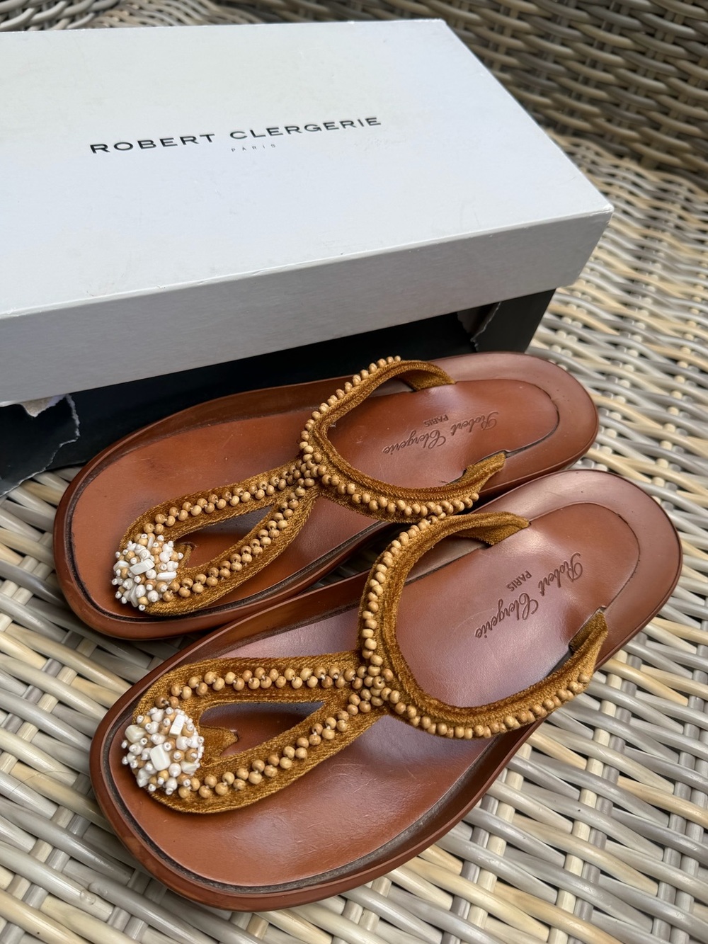 Robert Clergerie Zauk Jungle Sandals 8.5 Flip Flops Vintage Boho Beaded